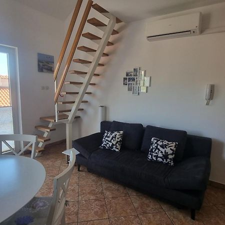 Apartment Helmut With Sea View Башка Екстер'єр фото