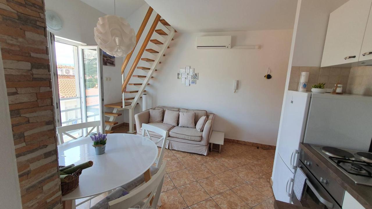 Apartment Helmut With Sea View Башка Екстер'єр фото