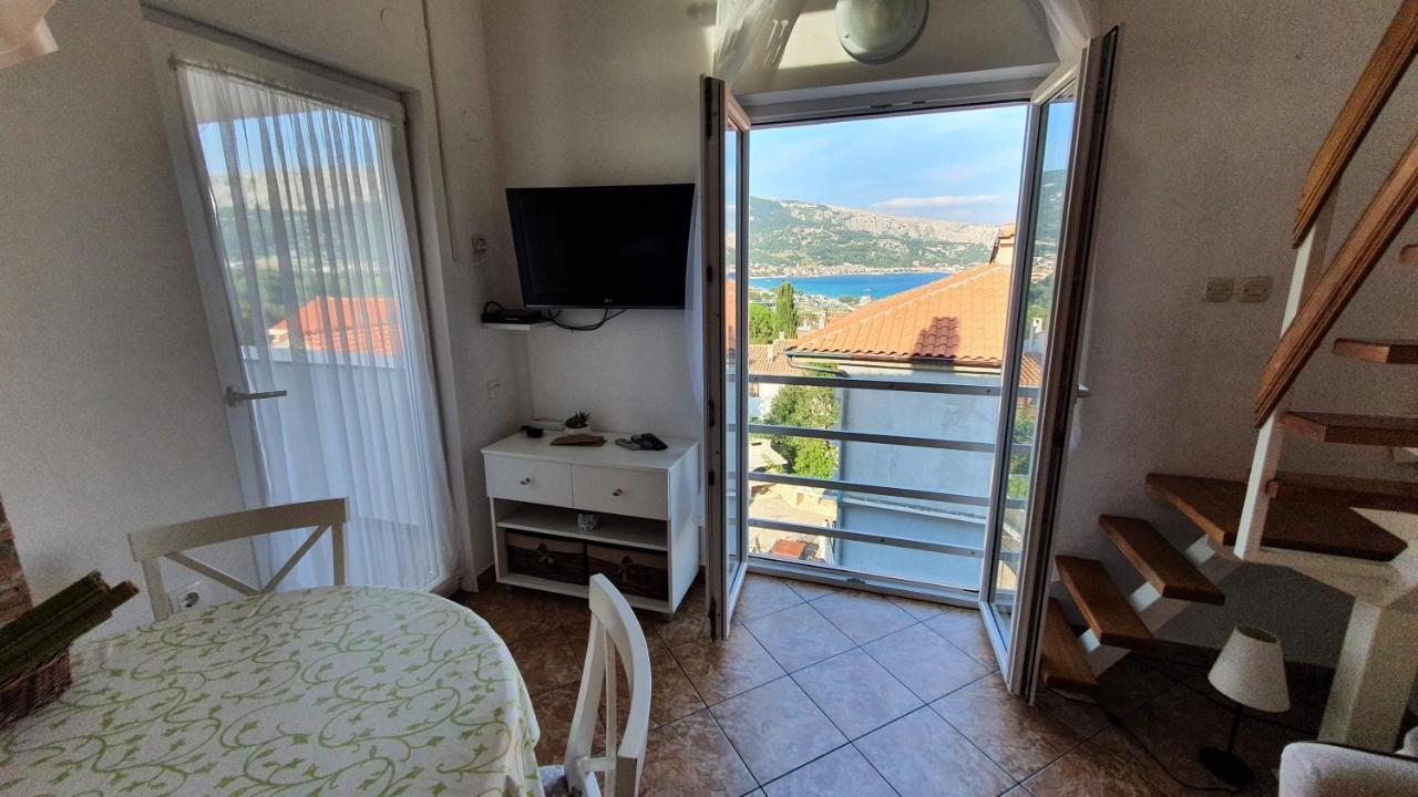 Apartment Helmut With Sea View Башка Екстер'єр фото
