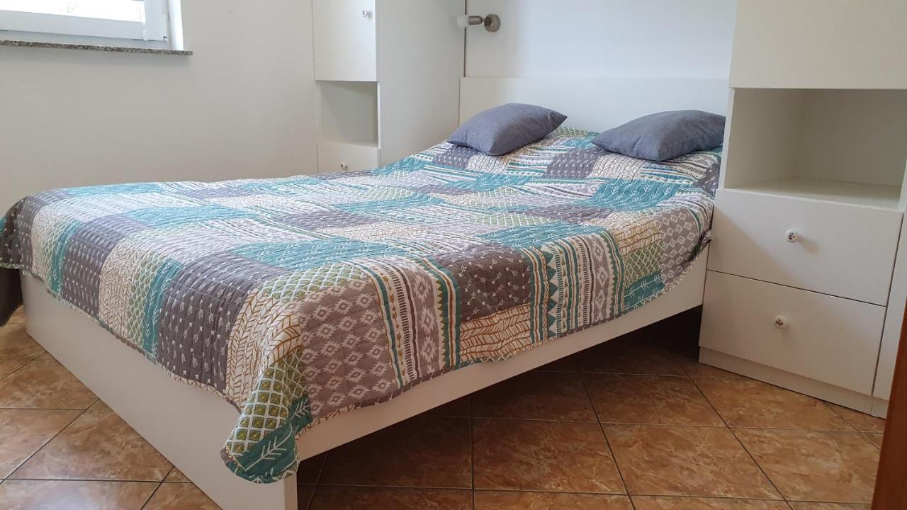 Apartment Helmut With Sea View Башка Екстер'єр фото