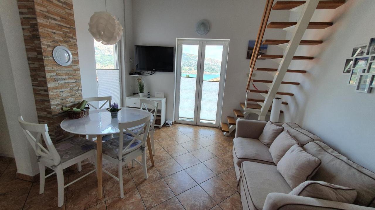 Apartment Helmut With Sea View Башка Екстер'єр фото