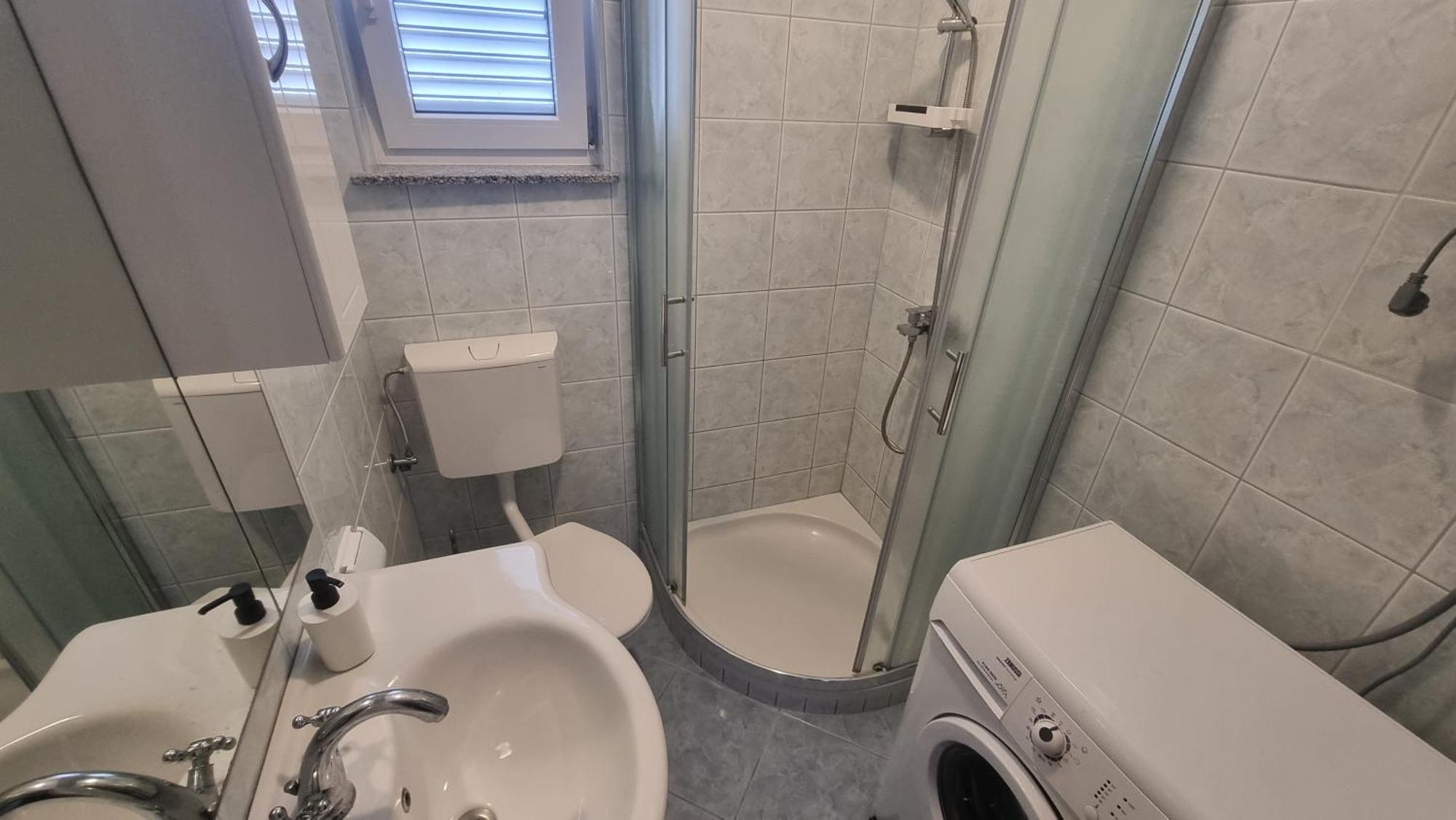 Apartment Helmut With Sea View Башка Екстер'єр фото