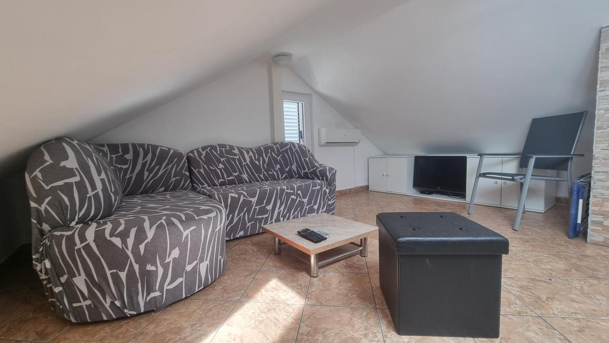 Apartment Helmut With Sea View Башка Екстер'єр фото